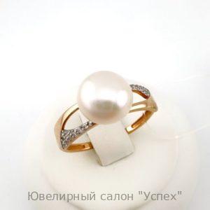 Кольцо с жемчугом
