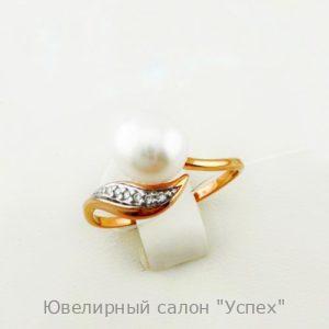 Кольцо серебряное позолоченное с жемчугом