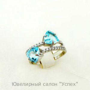 Кольцо серебряное с топазами