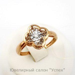 Кольцо с бриллиантом