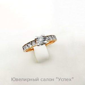Кольцо с бриллиантами